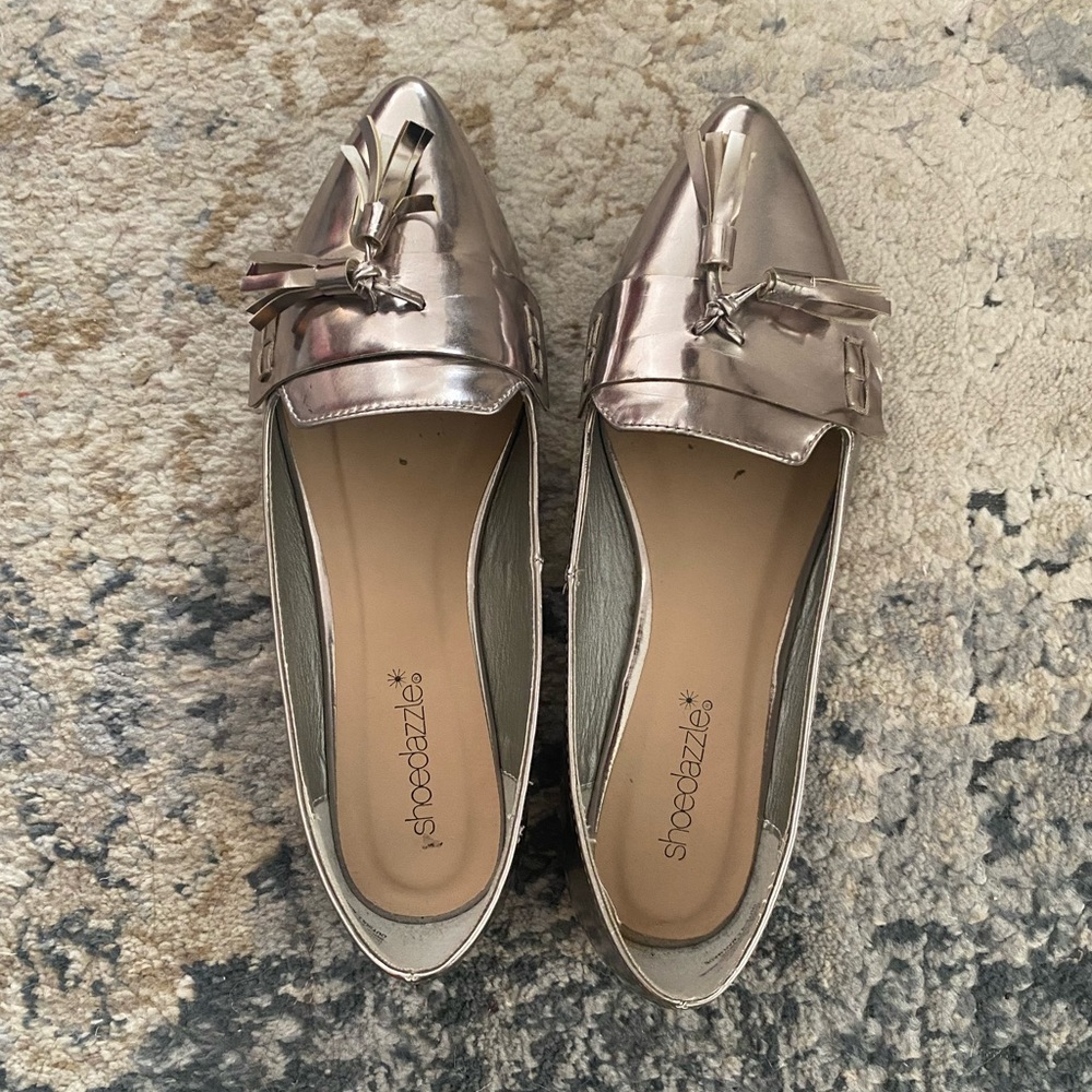 Silver metallic flats size 7 loafers pointy toe